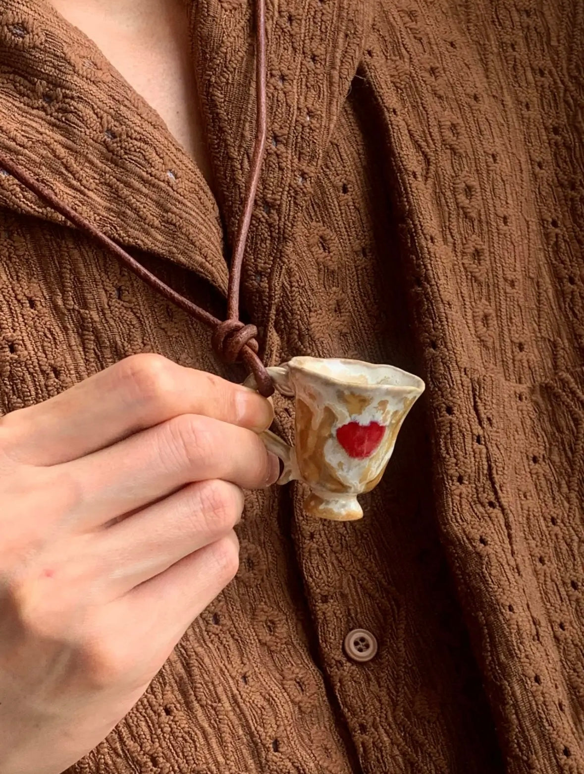 Ruoyu Studio Eco-Friendly Retro Art Craft Cup & Minimalist Pendant Necklace
