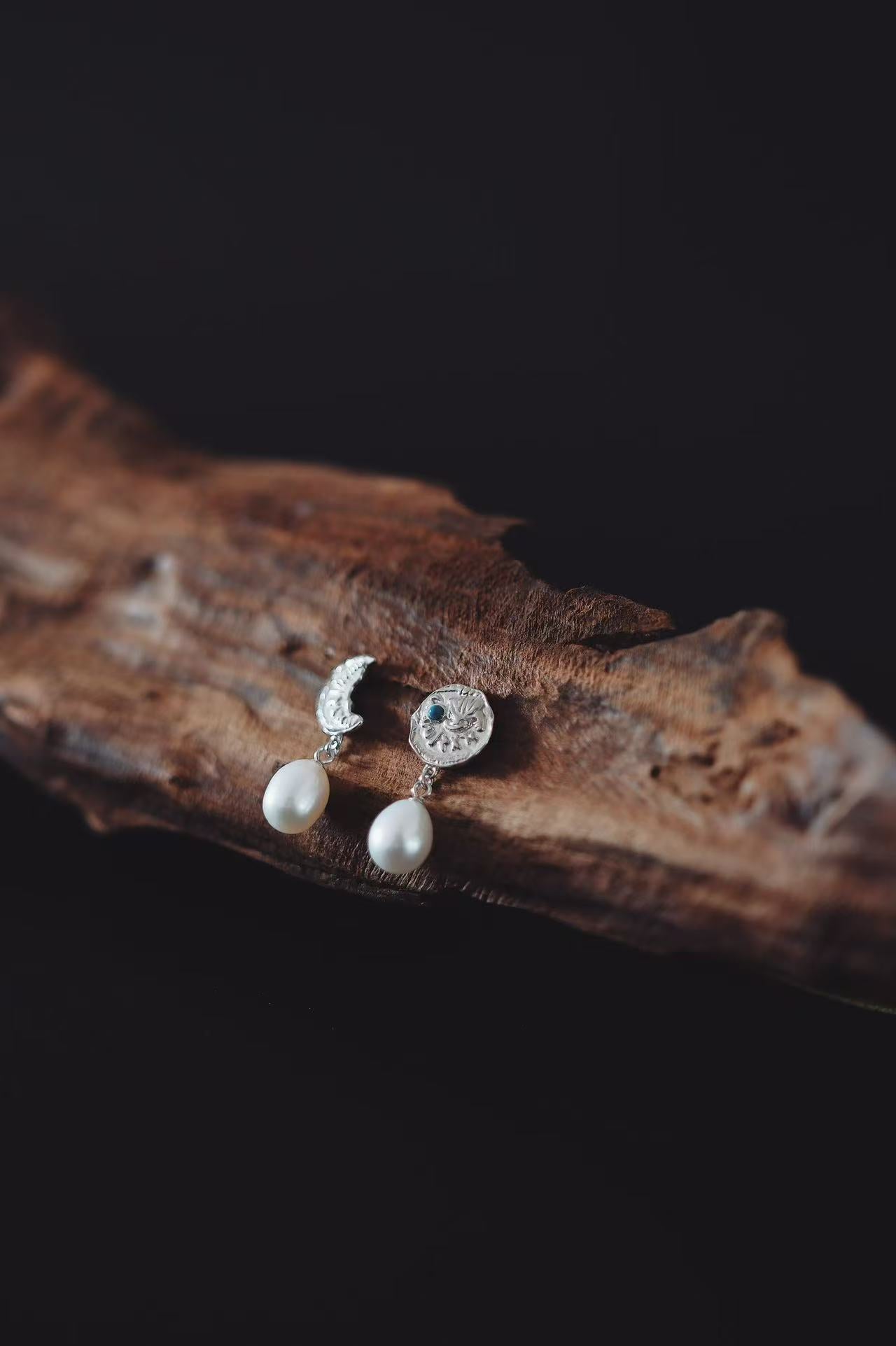 Jo Mavia Star And Moon Pearl Earrings