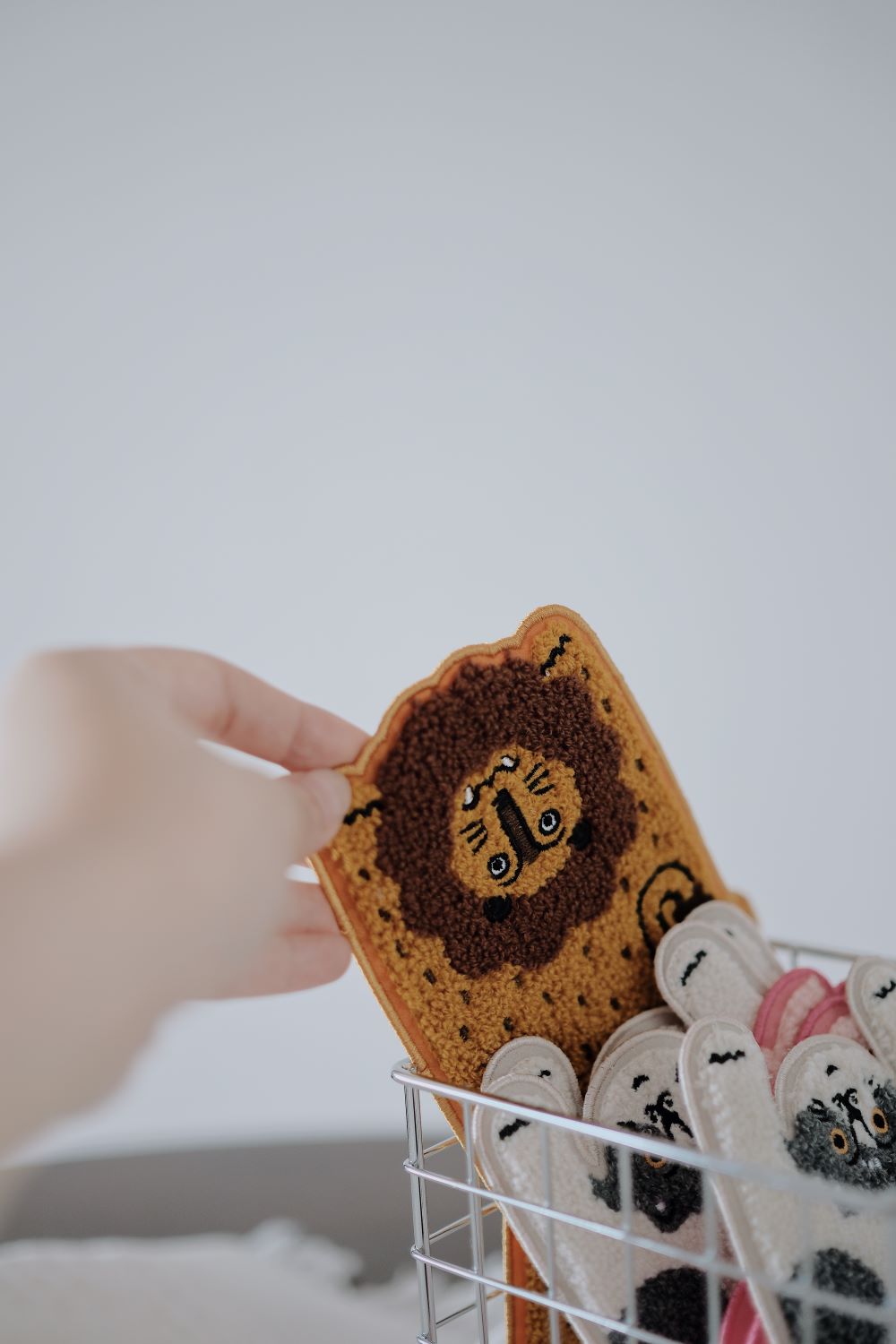 Mighty Dragon Fabric Embroidered Coaster - RUOYU