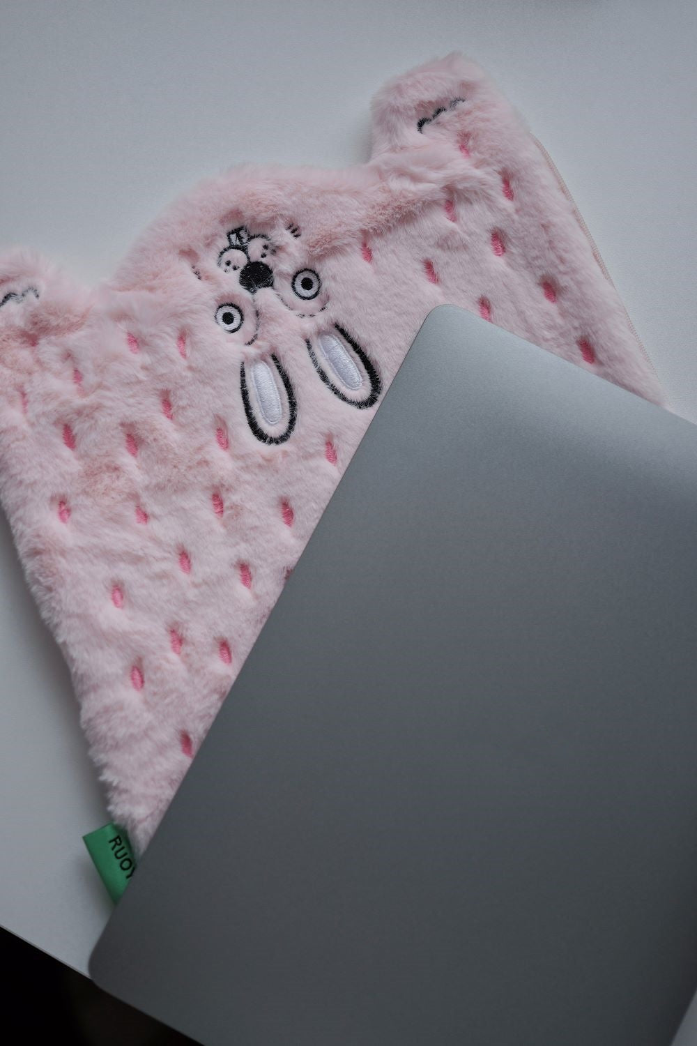 Portable Gadget Organizer iPad Storage Clutch Zipper Bag - RUOYU