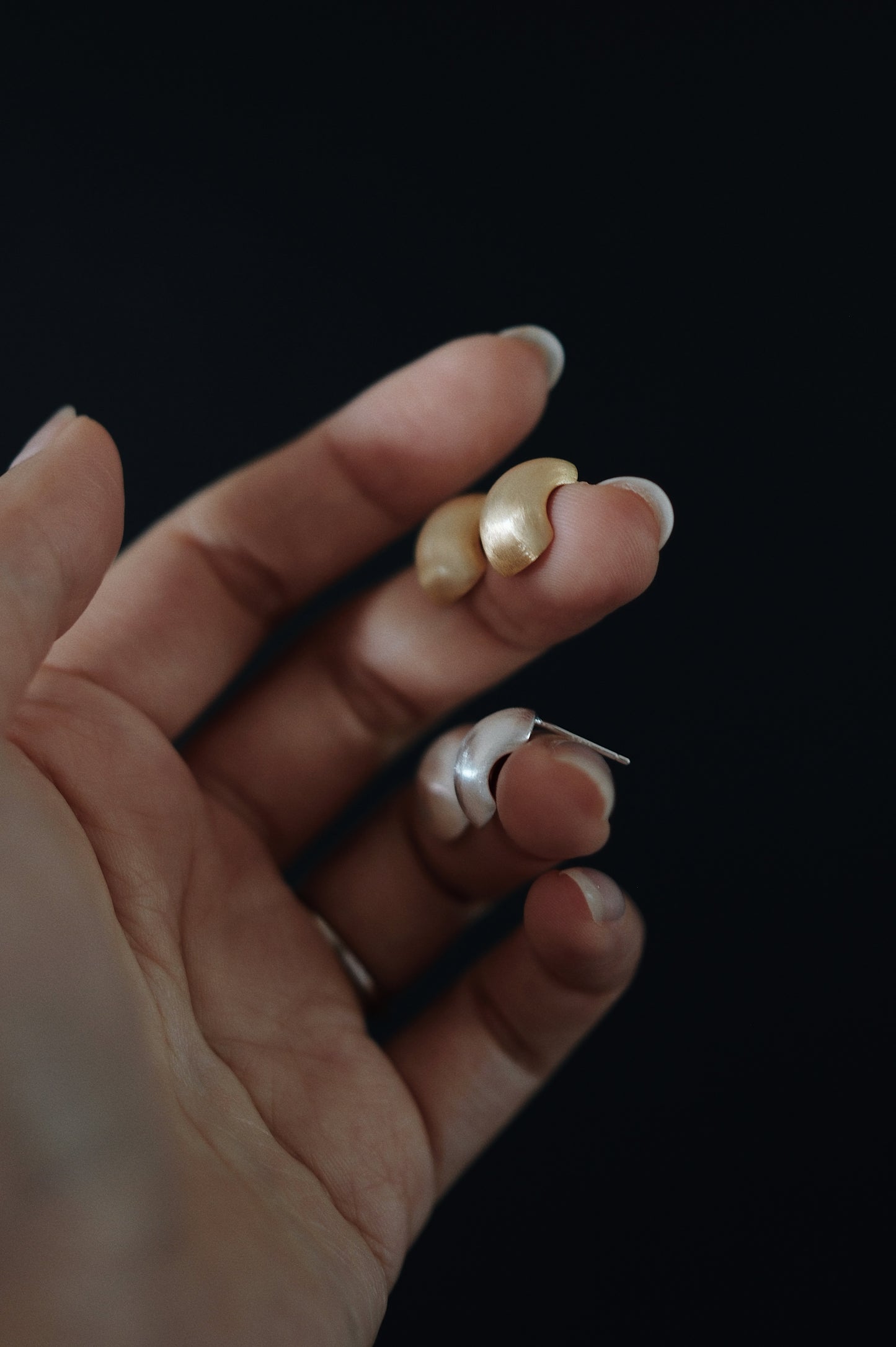 Jo Mavia Minimalist Brushed Finish Earrings
