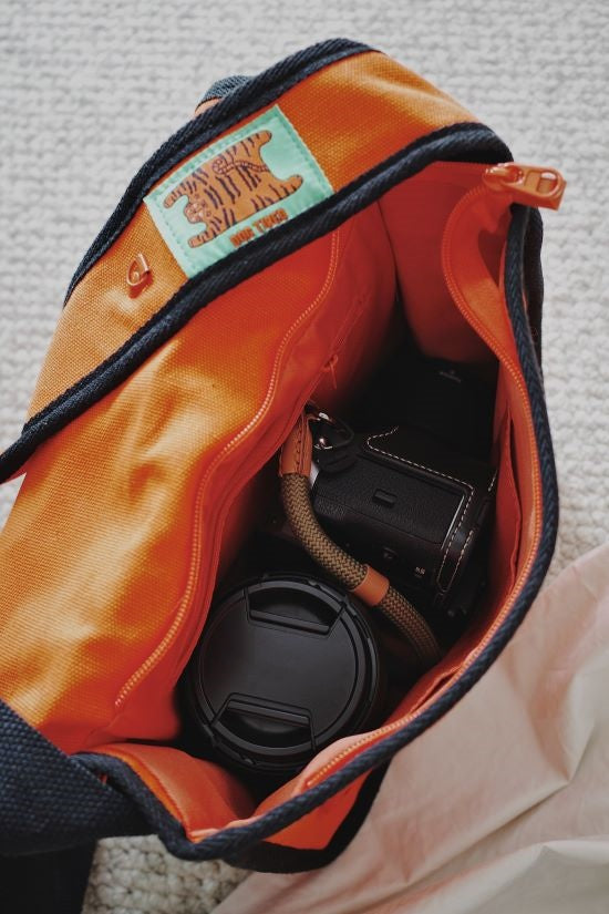 Color-blocked Canvas Crossbody Bag for Casual Commuting - RUOYU
