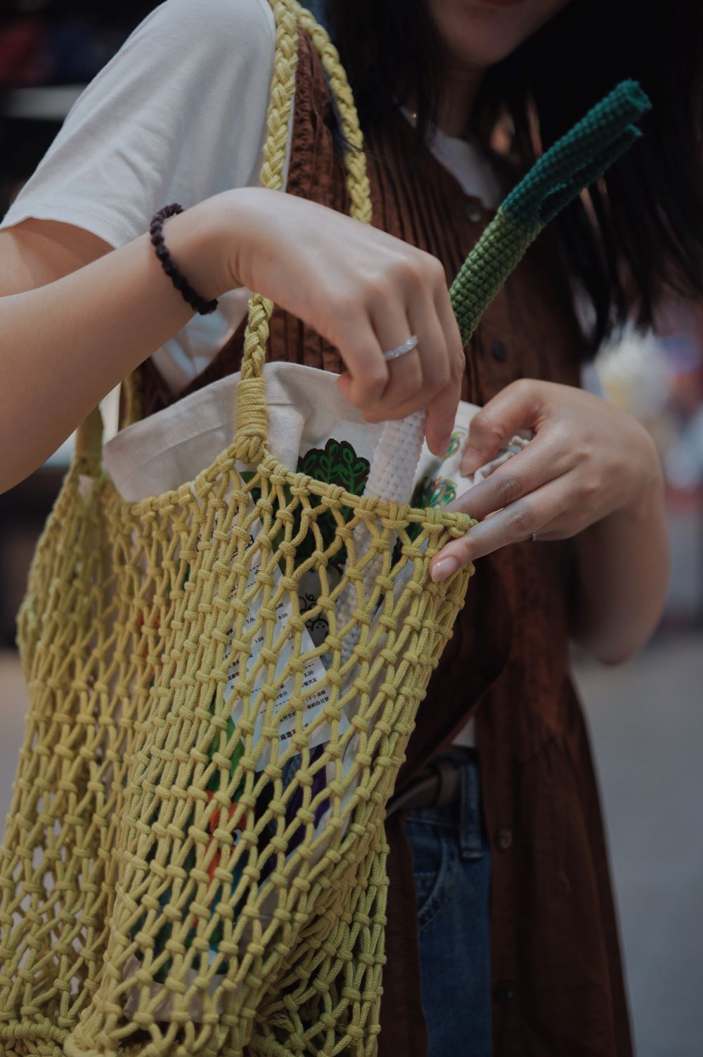 Portable Foldable Mesh Woven Shoulder Tote Bag - RUOYU