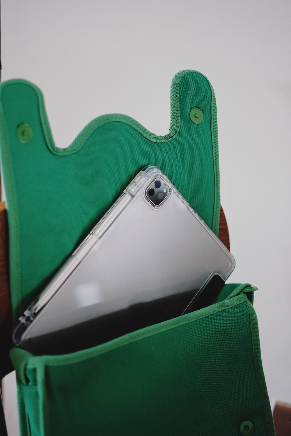 Color-blocked Canvas Crossbody Bag for Casual Commuting - RUOYU