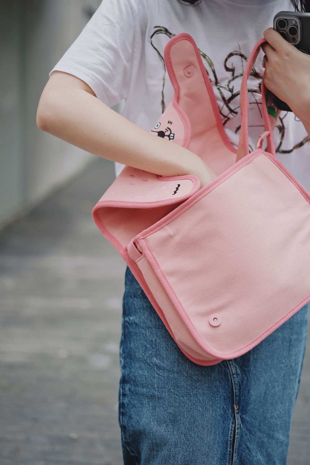 Color-blocked Canvas Crossbody Bag for Casual Commuting - RUOYU